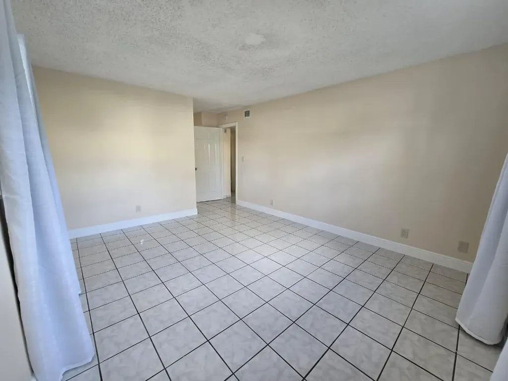 11604 NW 29th Court NW Coral Springs FL 33065