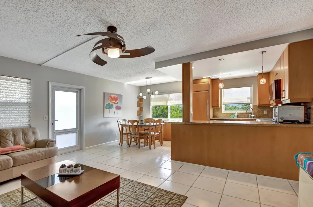 3018 Ashby C Deerfield Beach FL 33442