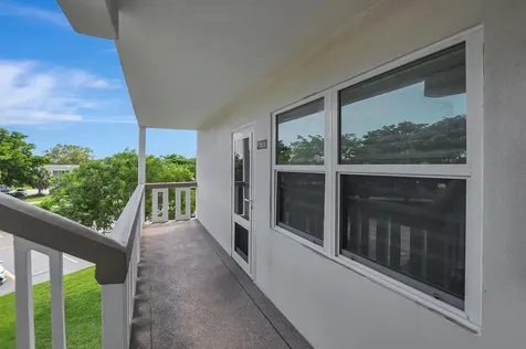 3018 Ashby C Deerfield Beach FL 33442