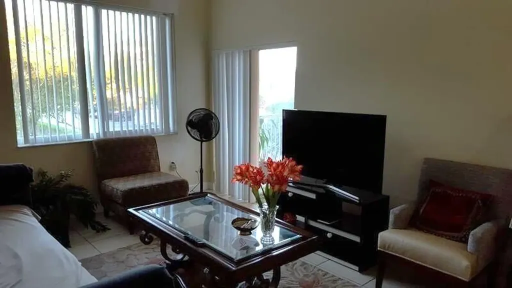 6936 SW 39th Street Davie FL 33314