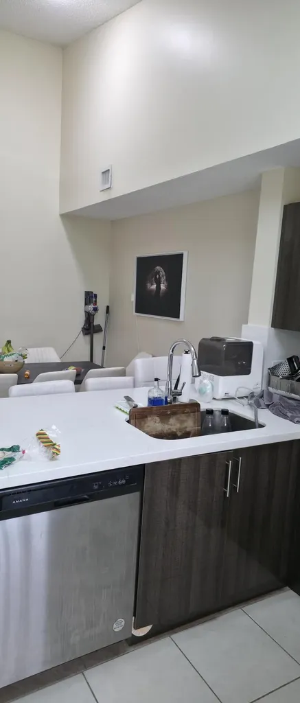 6936 SW 39th Street Davie FL 33314