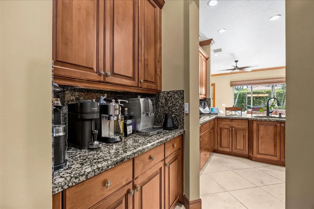 1874 Wood Glen Circle West Palm Beach FL 33411
