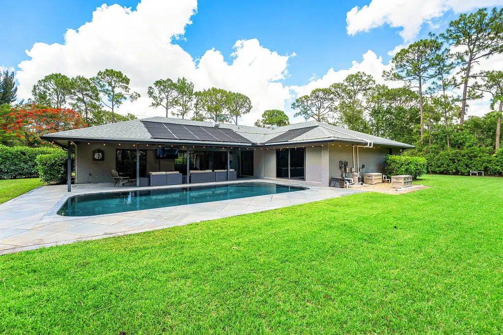 13530 59th Court N Loxahatchee FL 33411