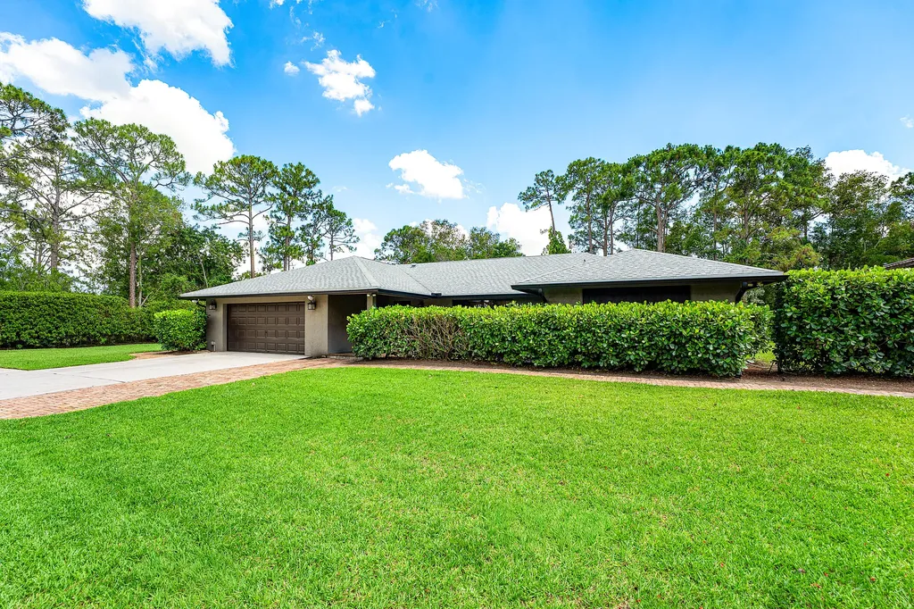 13530 59th Court N Loxahatchee FL 33411