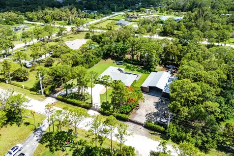 13530 N 59th Court Court N The Acreage FL 33411