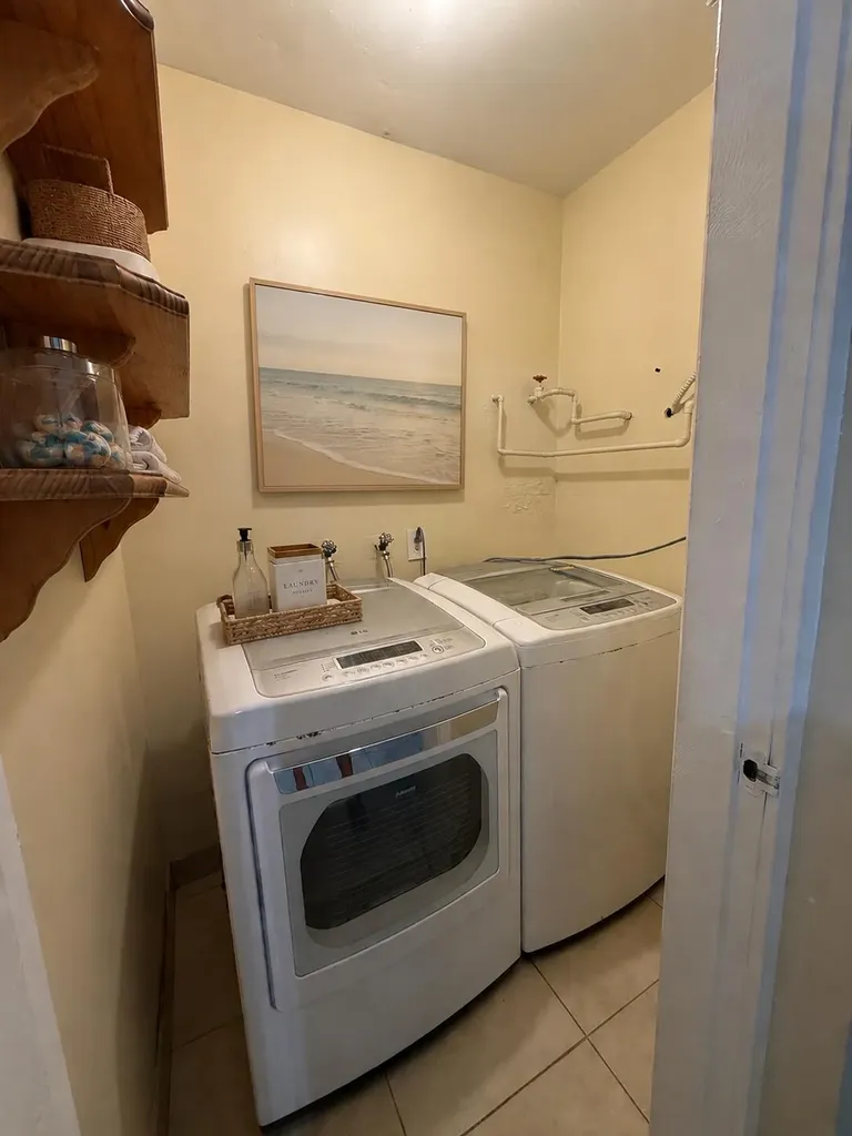 1428 SW 1st Avenue Deerfield Beach FL 33441