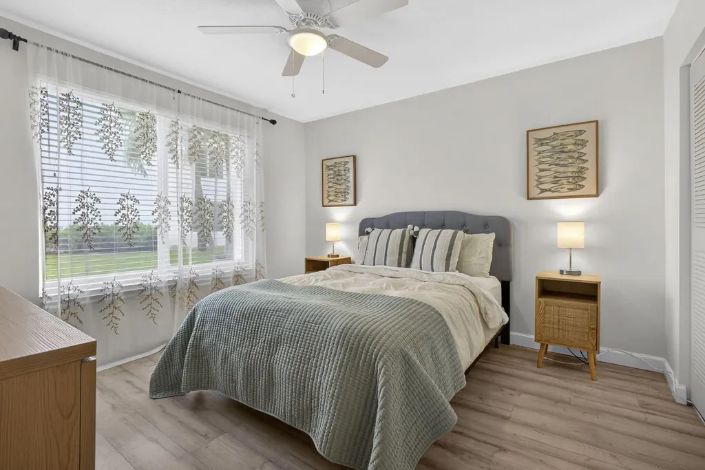 1002 Villa Circle Boynton Beach FL 33435