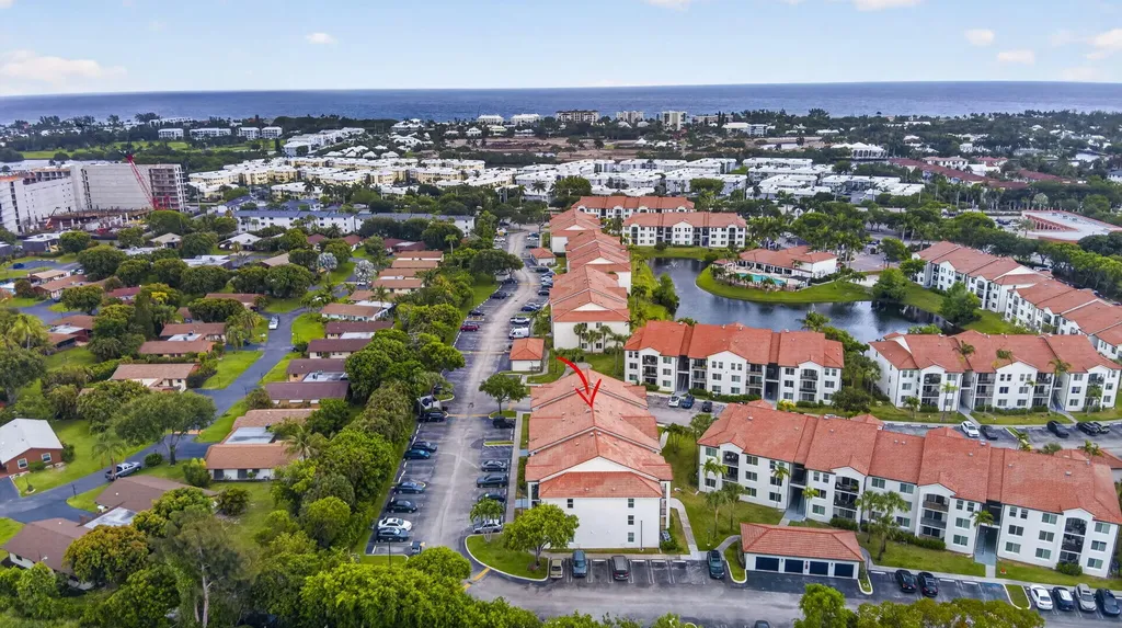 1002 Villa Circle Boynton Beach FL 33435