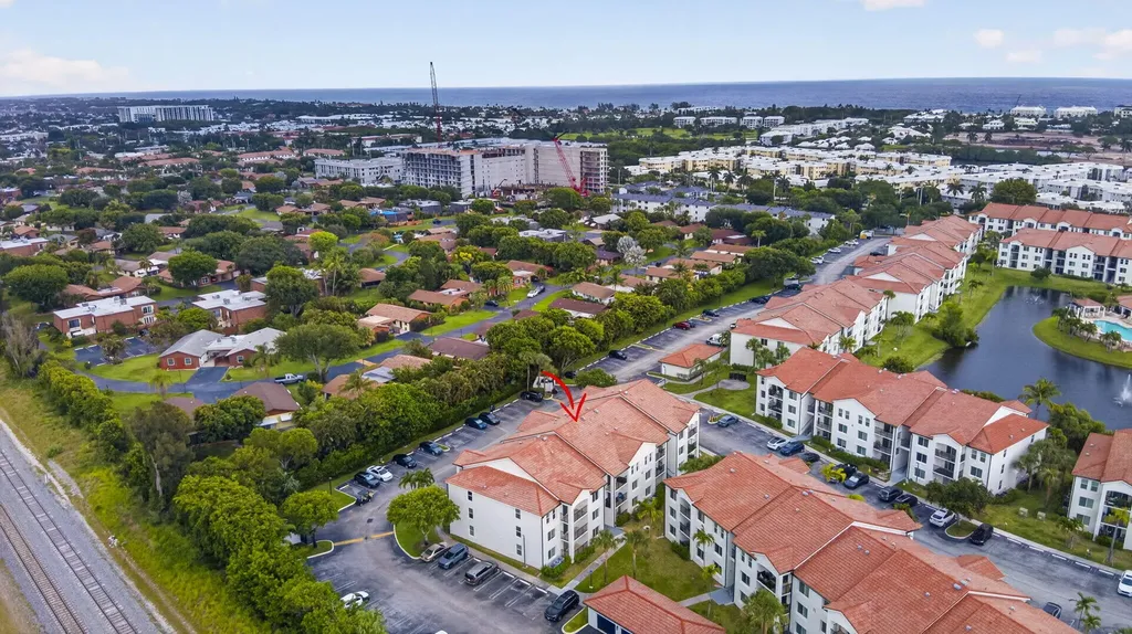 1002 Villa Circle Boynton Beach FL 33435
