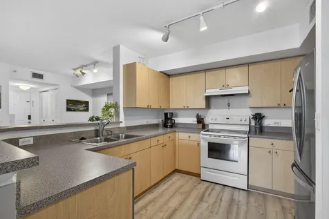 1002 Villa Circle Boynton Beach FL 33435