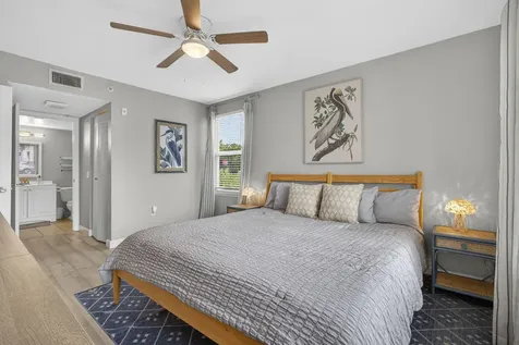 1002 Villa Circle Boynton Beach FL 33435