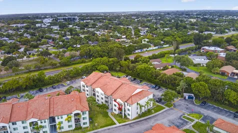 1002 Villa Circle Boynton Beach FL 33435
