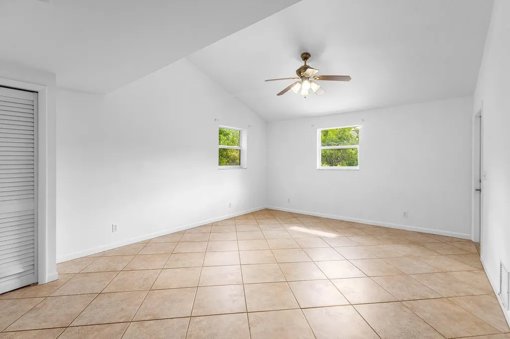 7713 Park Lane Road Lake Worth FL 33449