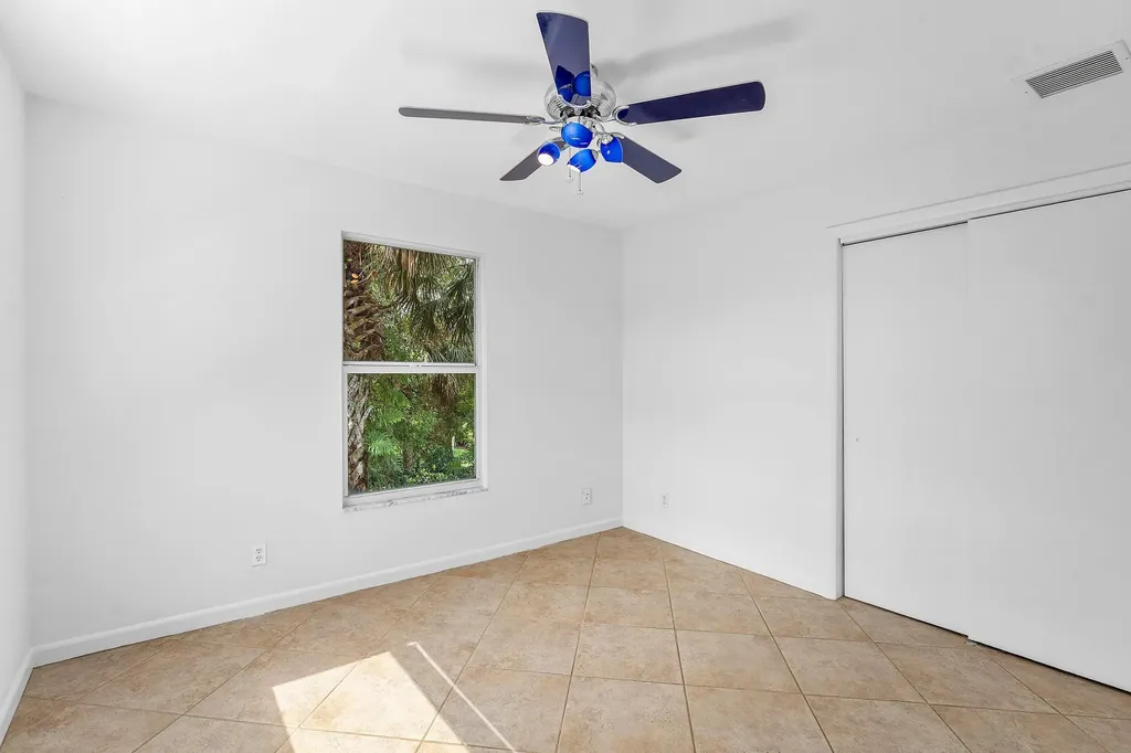 7713 Park Lane Road Lake Worth FL 33449