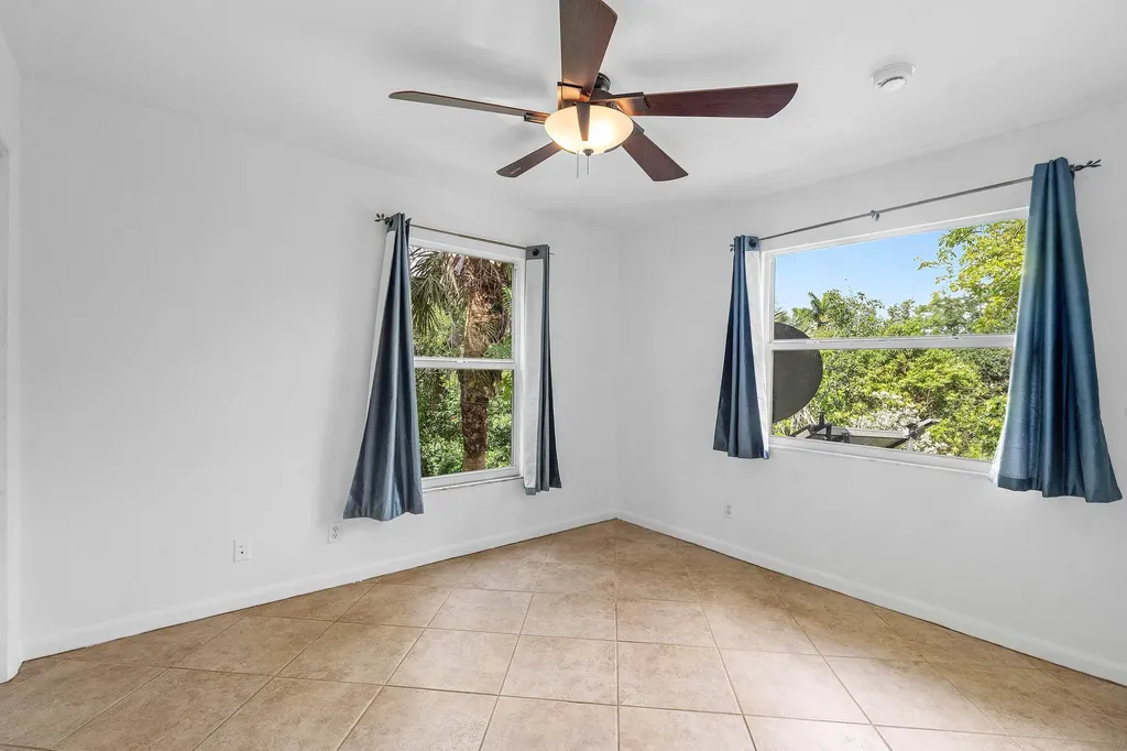 7713 Park Lane Road Lake Worth FL 33449