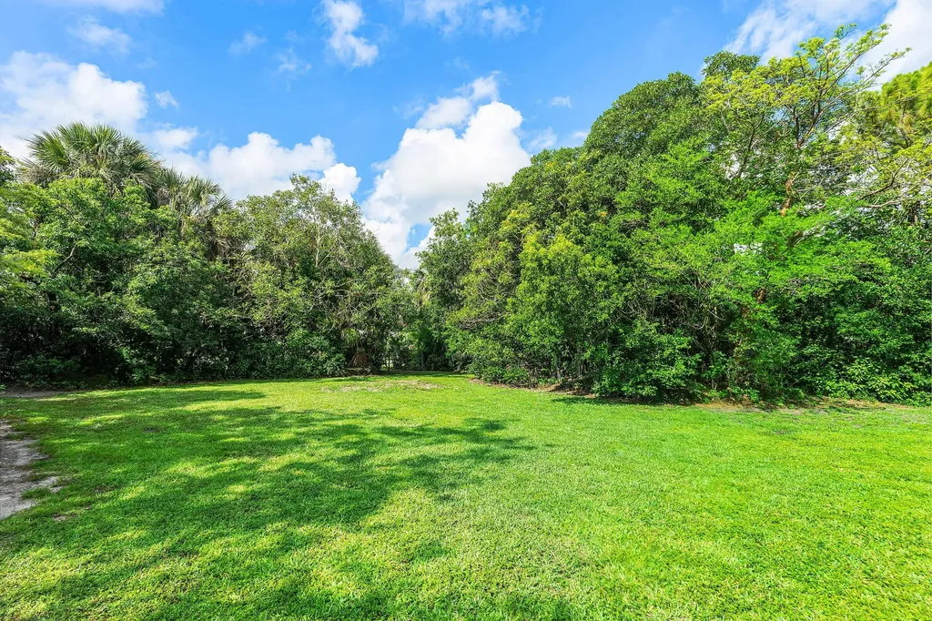 7713 Park Lane Road Lake Worth FL 33449