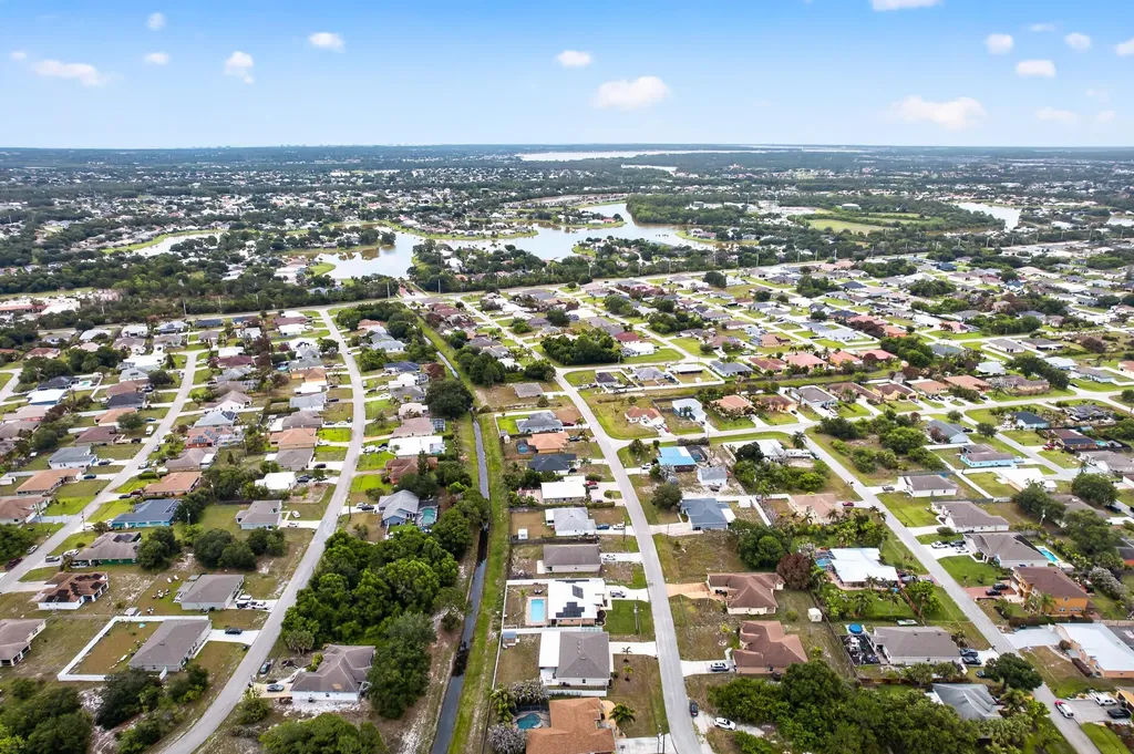 571 SW Lairo Avenue Port St Lucie FL 34953