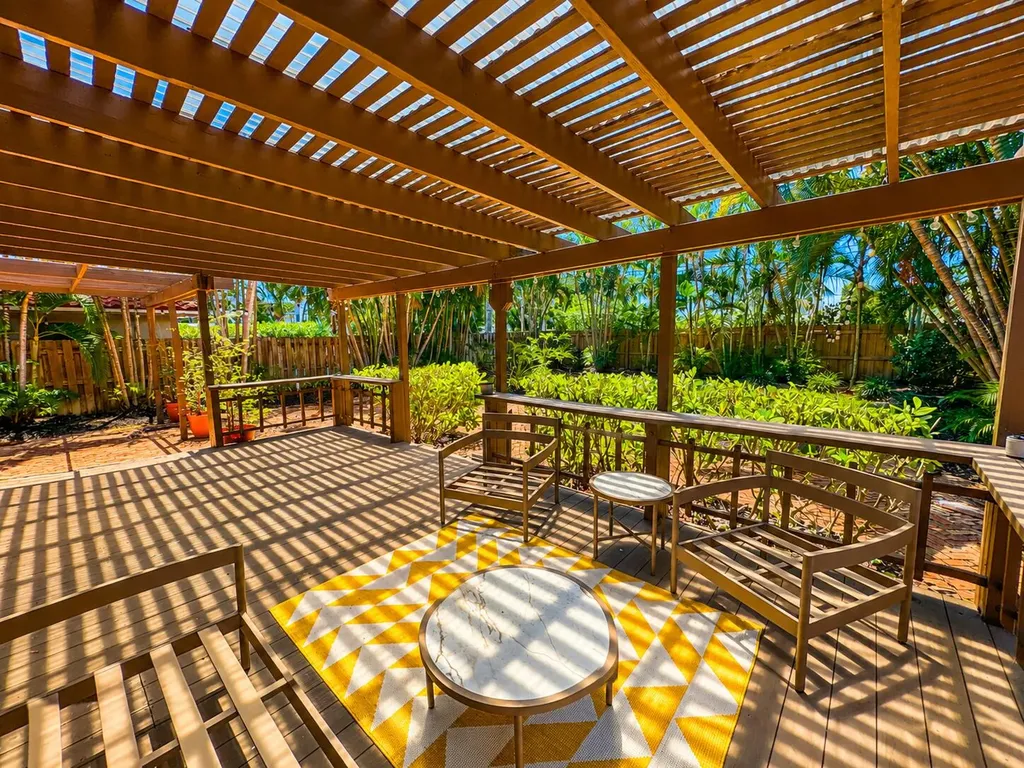 712 SE 11th Court Fort Lauderdale FL 33316