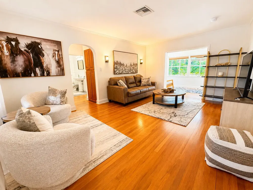 712 SE 11th Court Fort Lauderdale FL 33316