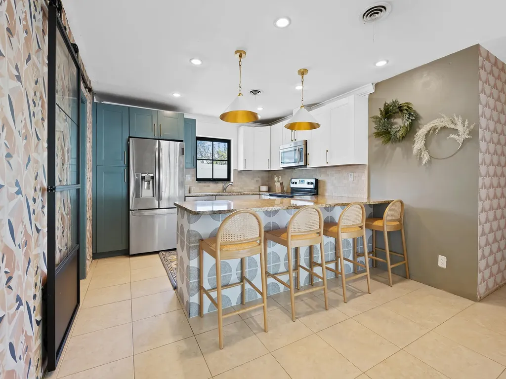 2157 NE 61st Court Fort Lauderdale FL 33308