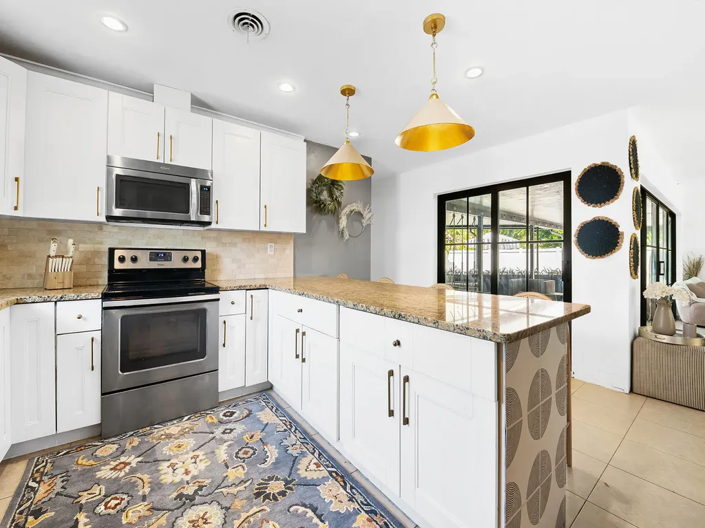 2157 NE 61st Court Fort Lauderdale FL 33308