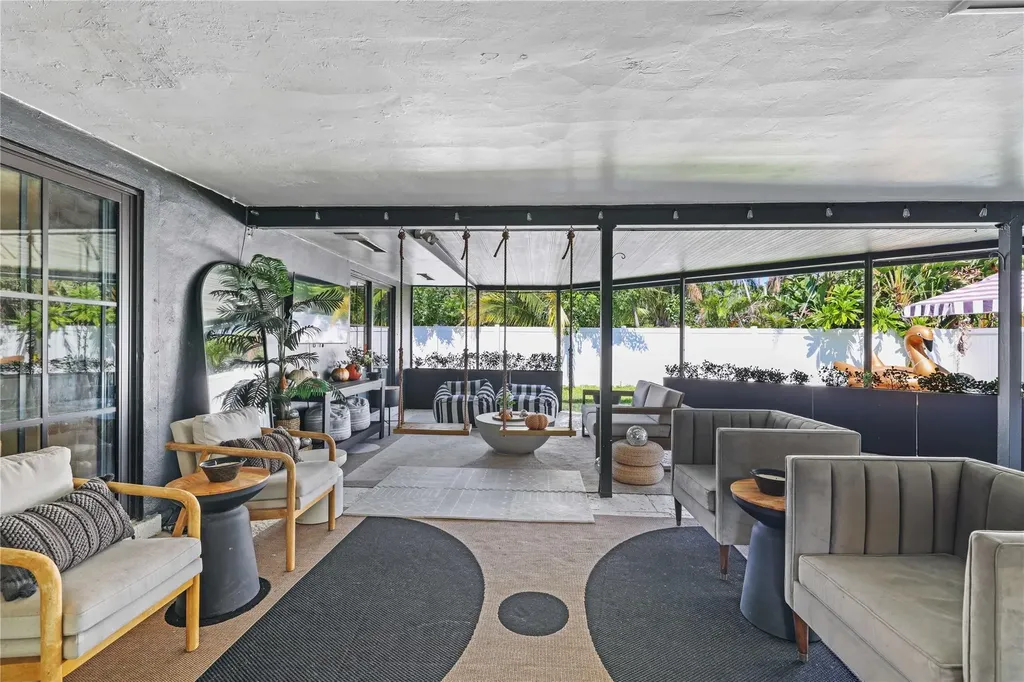 2157 NE 61st Court Fort Lauderdale FL 33308