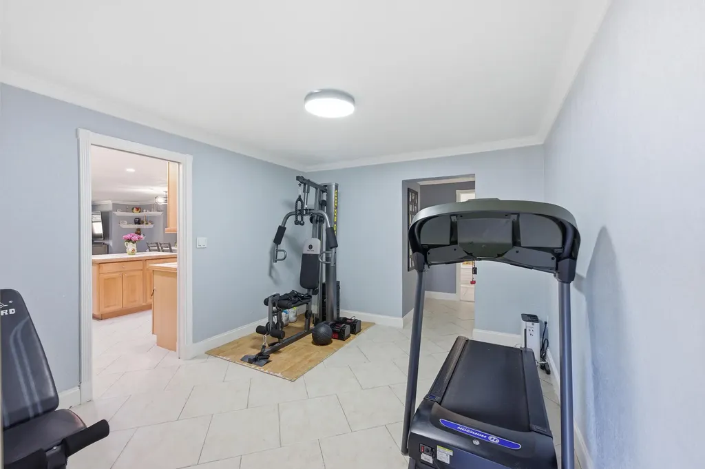 8492 NW 15th Court Coral Springs FL 33071