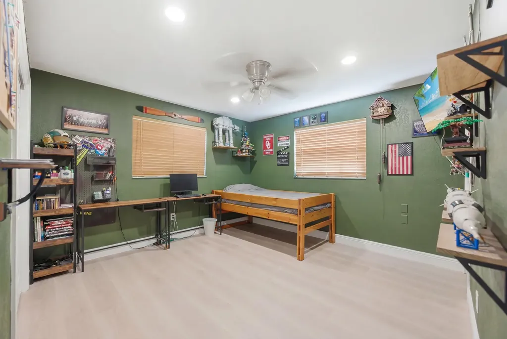 8492 NW 15th Court Coral Springs FL 33071