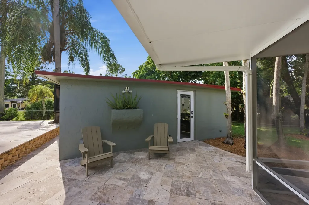 8492 NW 15th Court Coral Springs FL 33071