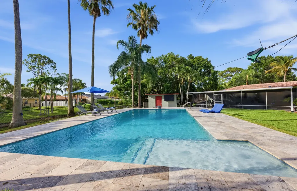 8492 NW 15th Court Coral Springs FL 33071