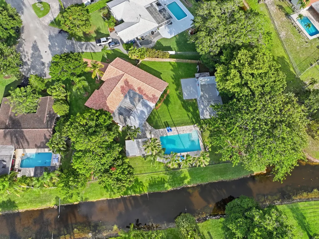 8492 NW 15th Court Coral Springs FL 33071