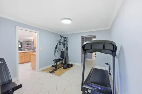 8492 NW 15th Court Coral Springs FL 33071