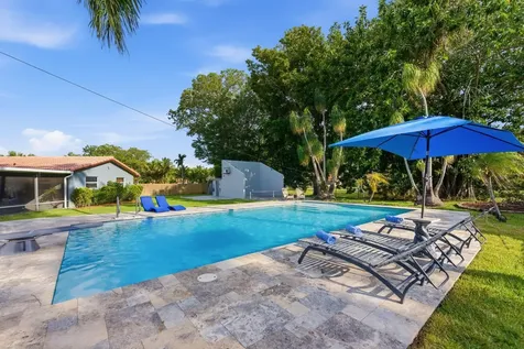 8492 NW 15th Court Coral Springs FL 33071