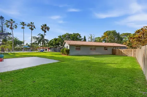 8492 NW 15th Court Coral Springs FL 33071