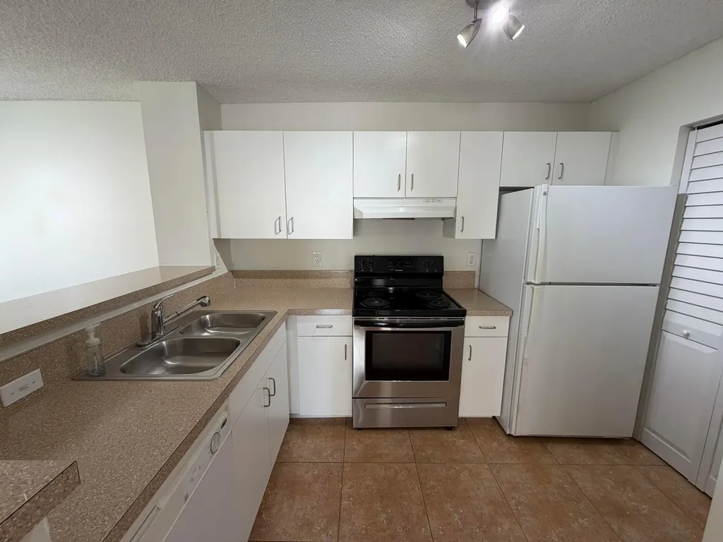 1749 Village Boulevard West Palm Beach FL 33409