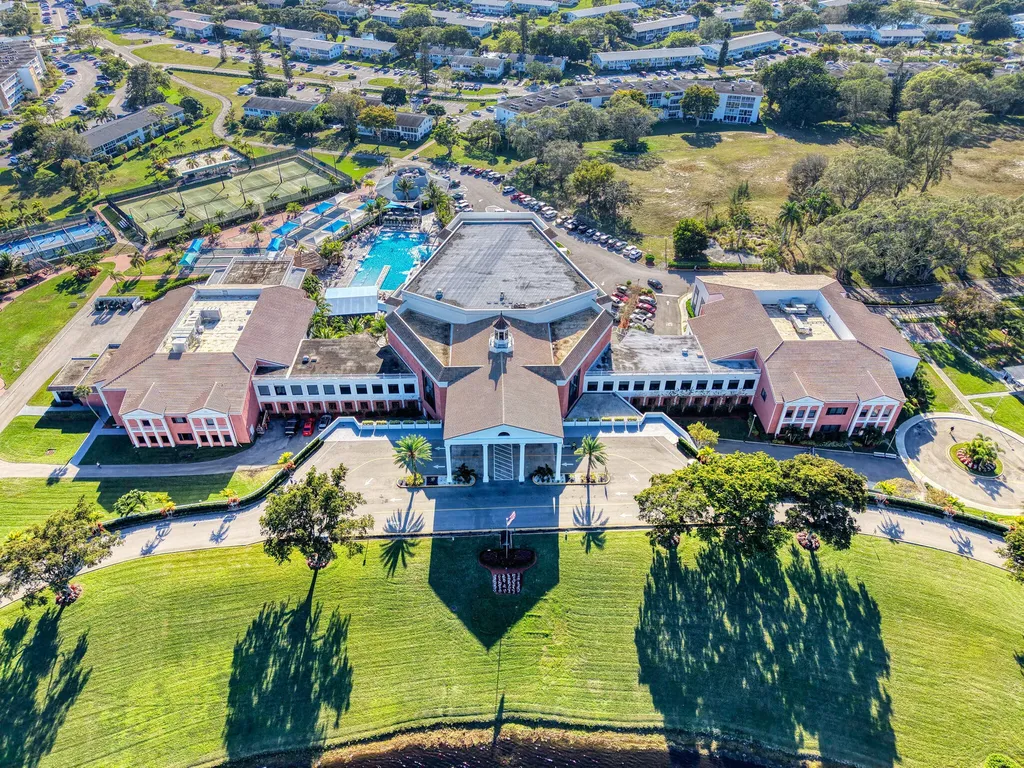 127 Westbury G Deerfield Beach FL 33442