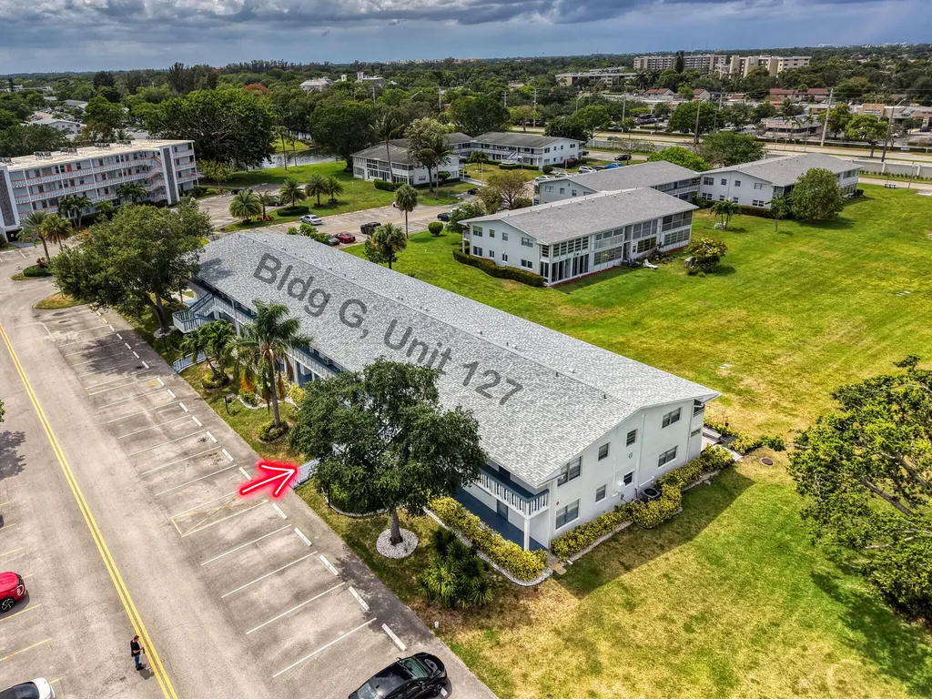 127 Westbury G Deerfield Beach FL 33442