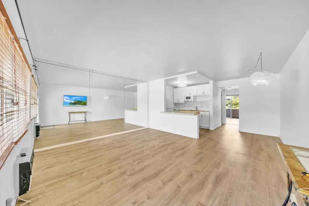 127 Westbury G Deerfield Beach FL 33442