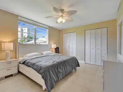 401 SE 3rd Street Dania Beach FL 33004