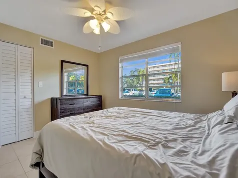 401 SE 3rd Street Dania Beach FL 33004