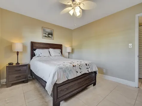 401 SE 3rd Street Dania Beach FL 33004