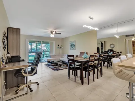 401 SE 3rd Street Dania Beach FL 33004