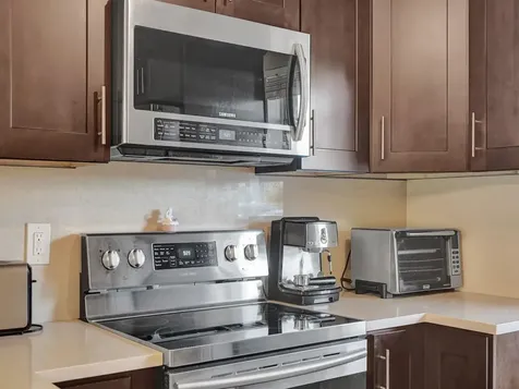 401 SE 3rd Street Dania Beach FL 33004