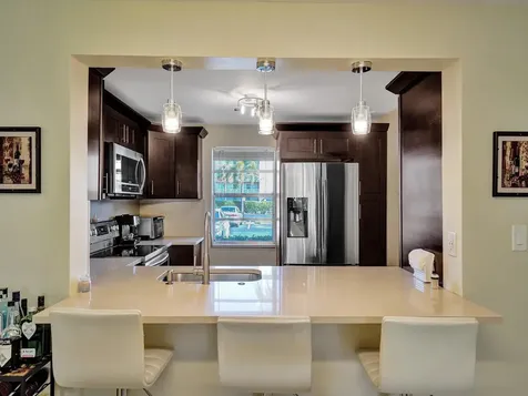 401 SE 3rd Street Dania Beach FL 33004