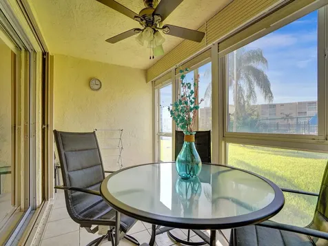 401 SE 3rd Street Dania Beach FL 33004