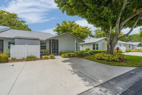 18559 Egret Way Boca Raton FL 33496