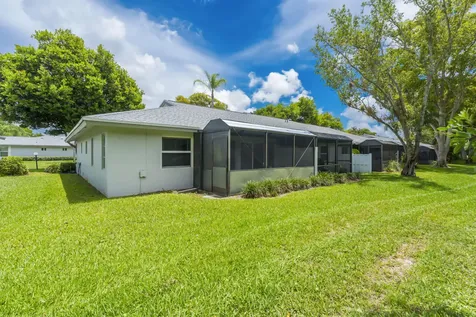 18559 Egret Way Boca Raton FL 33496