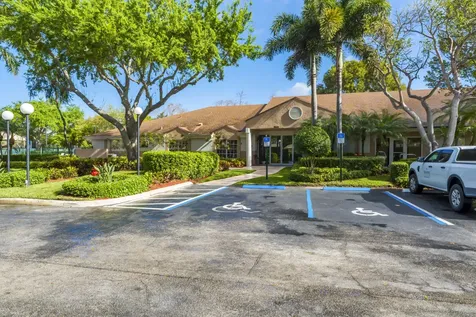 18559 Egret Way Boca Raton FL 33496
