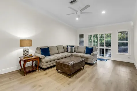 18559 Egret Way Boca Raton FL 33496