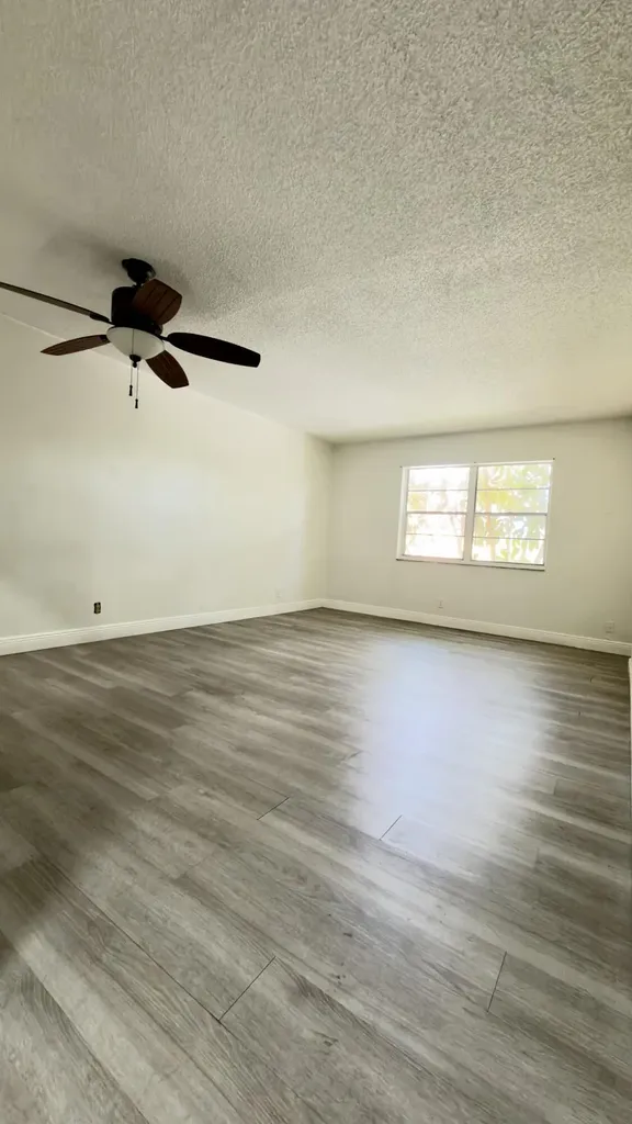 4364 NW 9th Deerfield Beach FL 33064